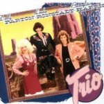 Trio - {Emmylou Harris}, Dolly Parton + Linda Ronstadt